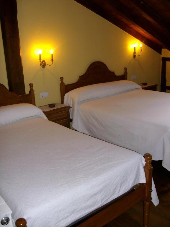 Casa Rural La Torre De Espinama Chambre photo