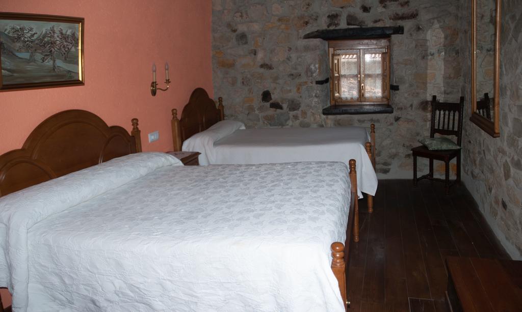Casa Rural La Torre De Espinama Extérieur photo
